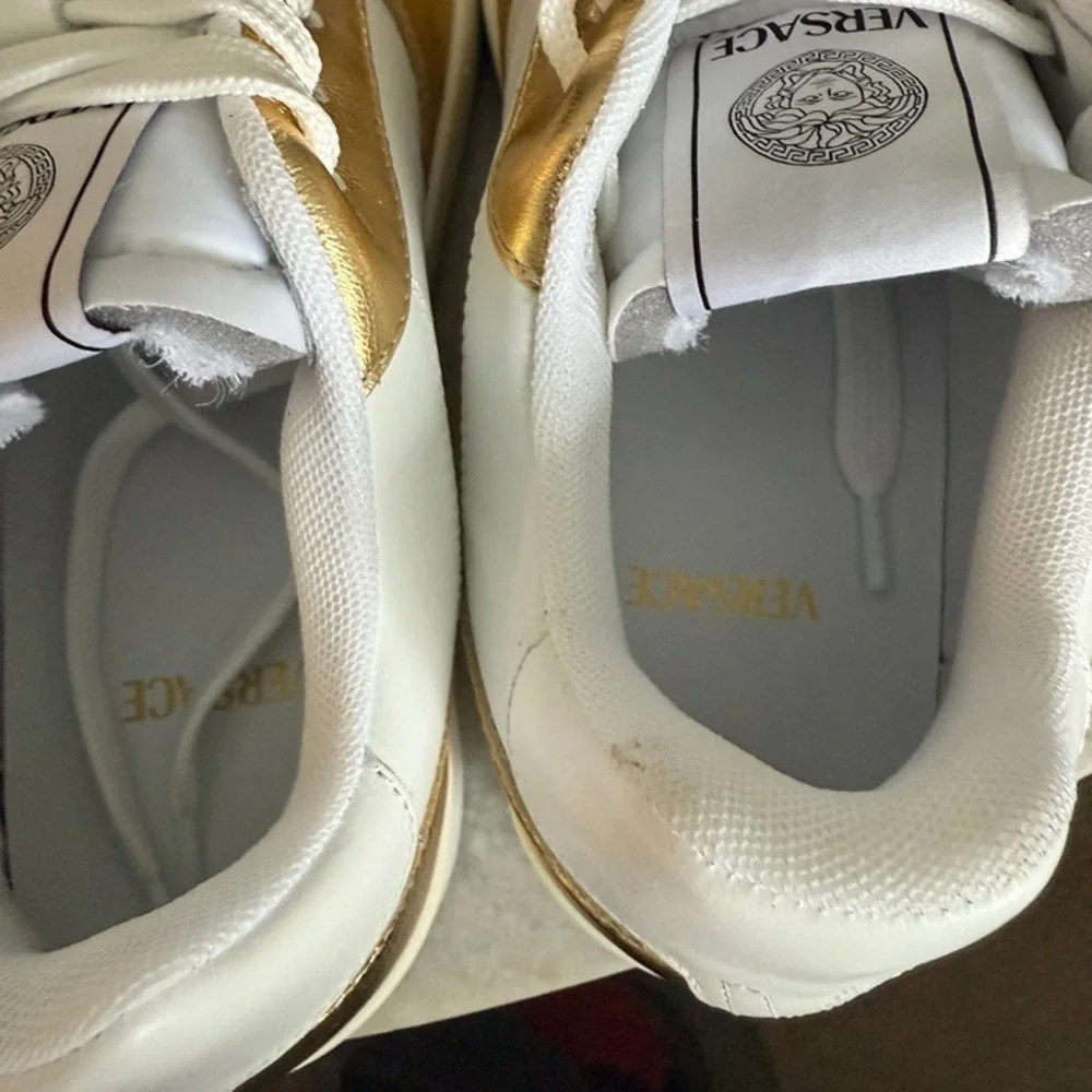 Versace Medusa Gold/White Leather Women's Sneaker‎ Shoe, 1014316, sz 36.5